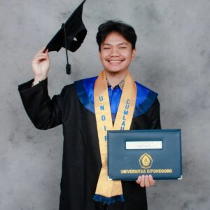 Galeri Foto Wisuda - Sebuah Cerita Studio Jakarta Timur
